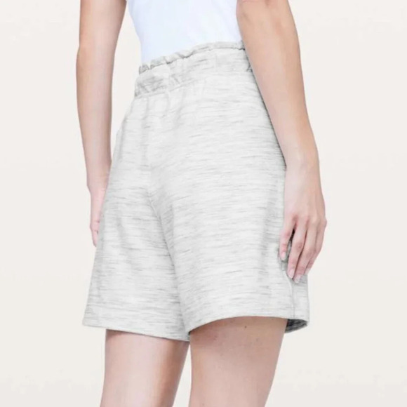 Lululemon Hello Sunday Short  Heathered Space Dyed Mod White Size 4 - Picture 3 of 7